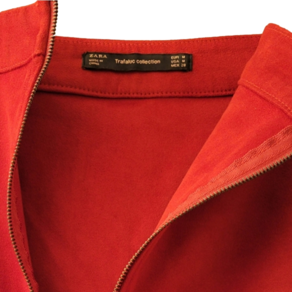 Zara red suede like mini skirt - Picture 4 of 5